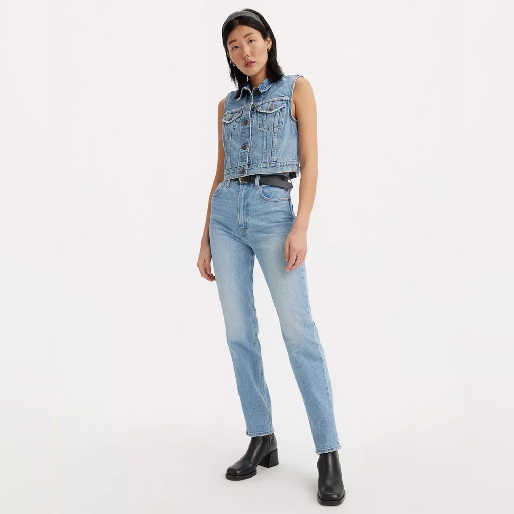 Levi's 70'S High Slim Straight Women’s Jeans Light Wash Premium Vintage 28